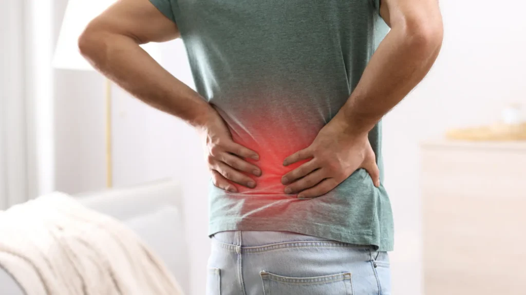 Najczęstsze przyczyny bólu pleców i jak sobie z nimi radzić